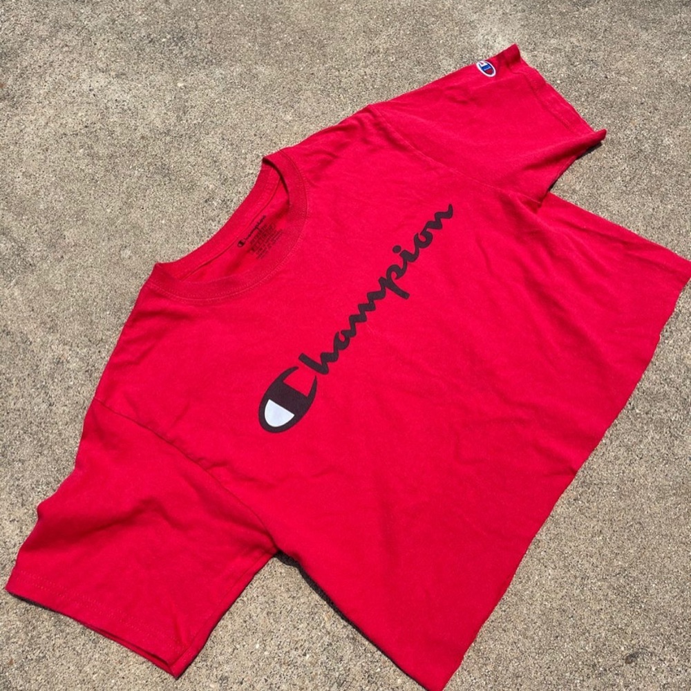 Champion Cropped Tee